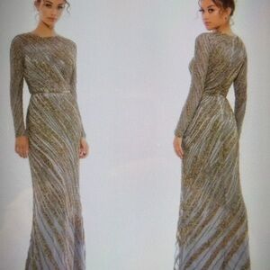 Mac Duggal Gown #5240 size 14 fitted bodice style with back zipper ,